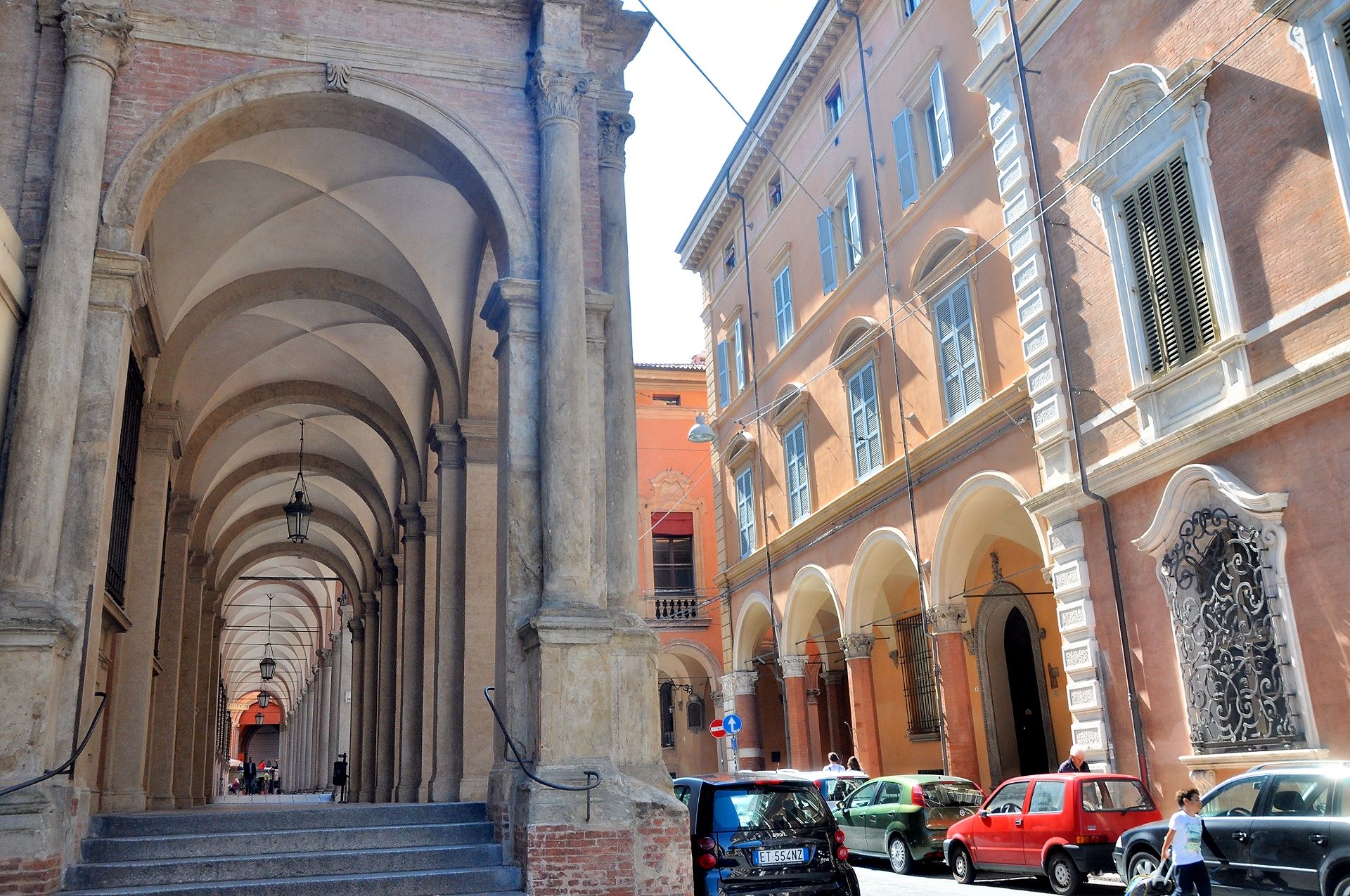 Bologna (Photo license: CC BY 2.0)